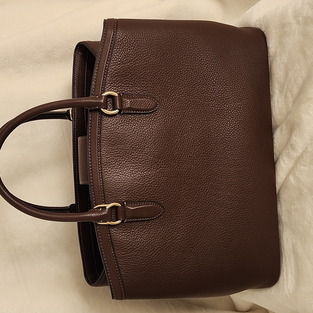 Coach Legacy Carryall 35 - Picture 2 of 7